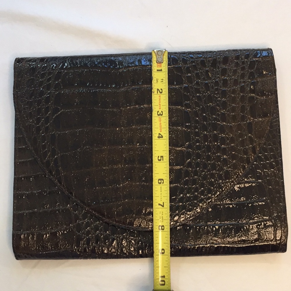 Vintage Italian Genuine Leather Clutch - Picture 6 of 7